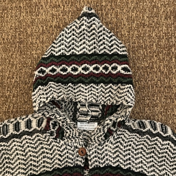 Ecuadorian Pullover Hoodie - Picture 2 of 15
